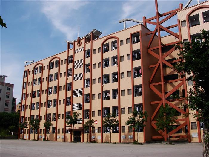 南充市高坪中學校園風采