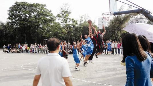 蕨溪中學學校管理怎么樣？