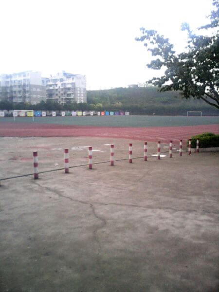 資中二中、水南實(shí)驗(yàn)小學(xué)校園路段通車了