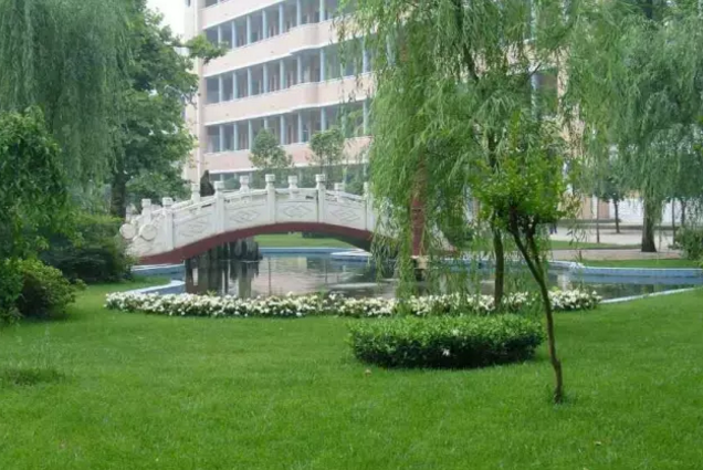 渠縣三匯中學地理位置在哪里？