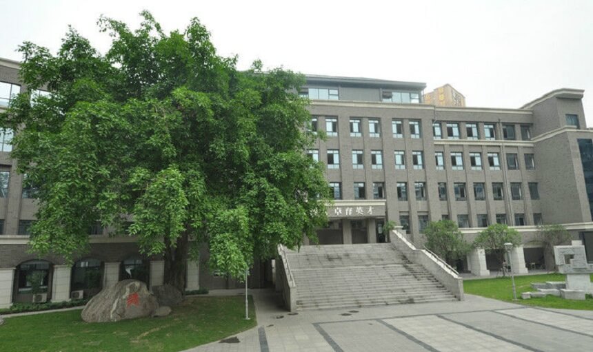 成都樹德中學校園環(huán)境怎么樣？