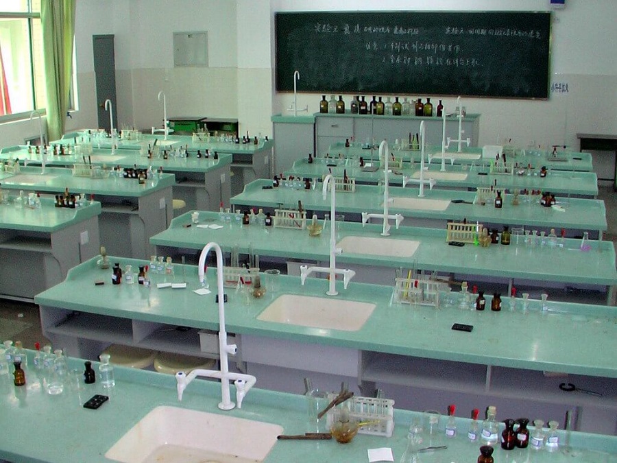 升庵中學(xué)校園環(huán)境怎么樣？