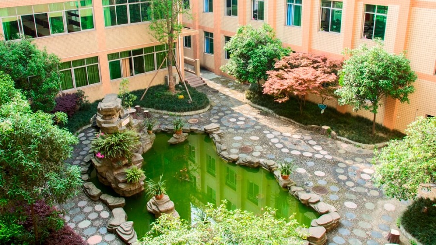 升庵中學(xué)校園環(huán)境怎么樣？