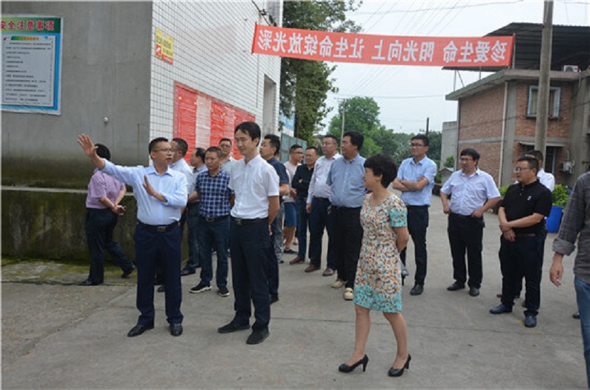 龍正中學(xué)2020年中考分?jǐn)?shù)線是多少？