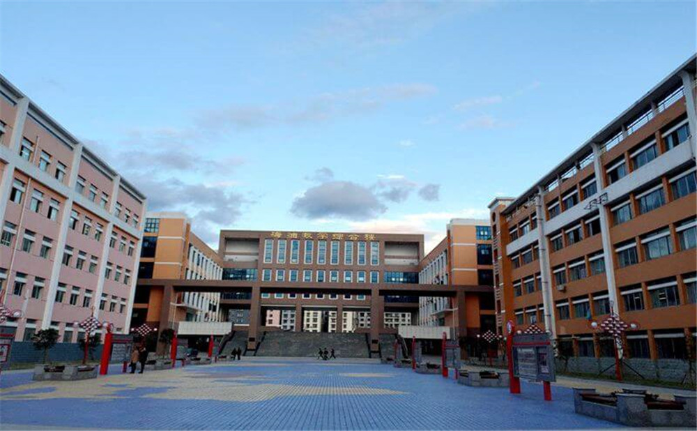 廣元中學(xué)2020年招生簡章公布了嗎？
