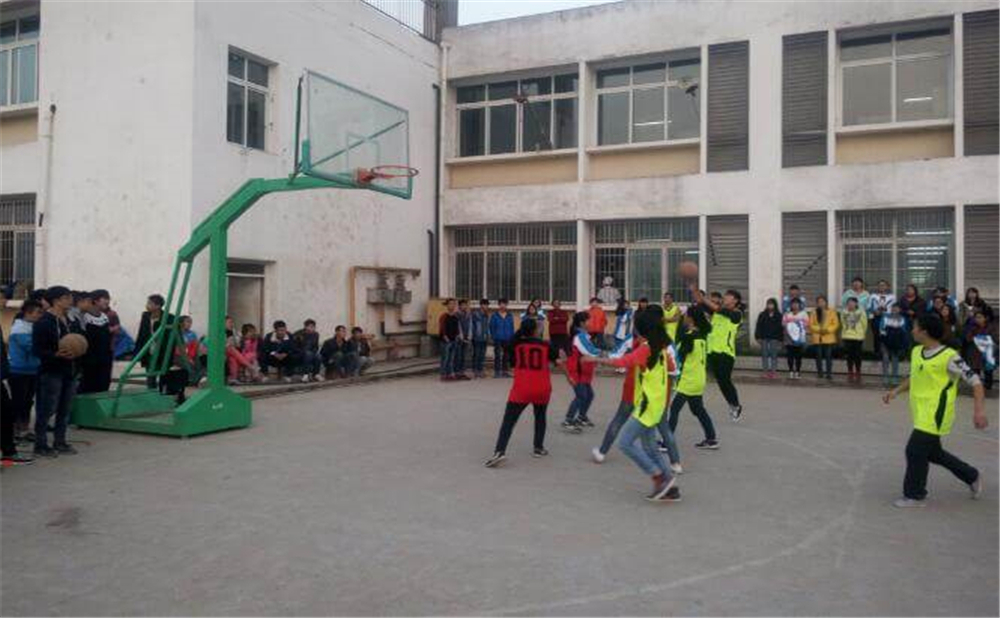 巴中市第五中學詳細地址在什么地方？