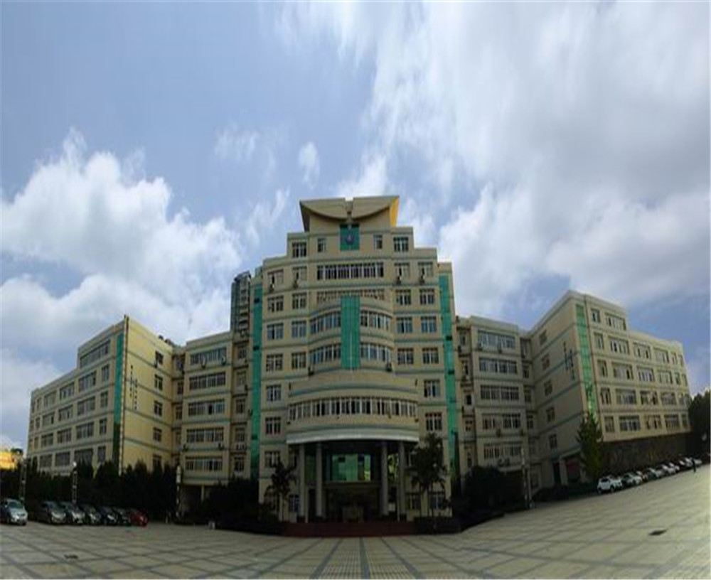 達(dá)州市第一中學(xué)2020年中考錄取分?jǐn)?shù)線多少分？