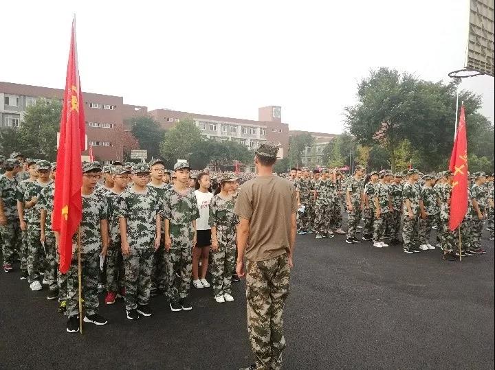 華潤高級中學(xué)的升學(xué)率怎么樣？"華潤1.jpg"