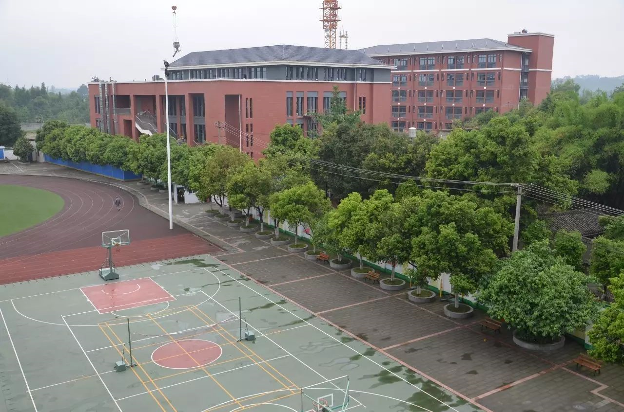 永安中學(xué)的住宿環(huán)境怎么樣？