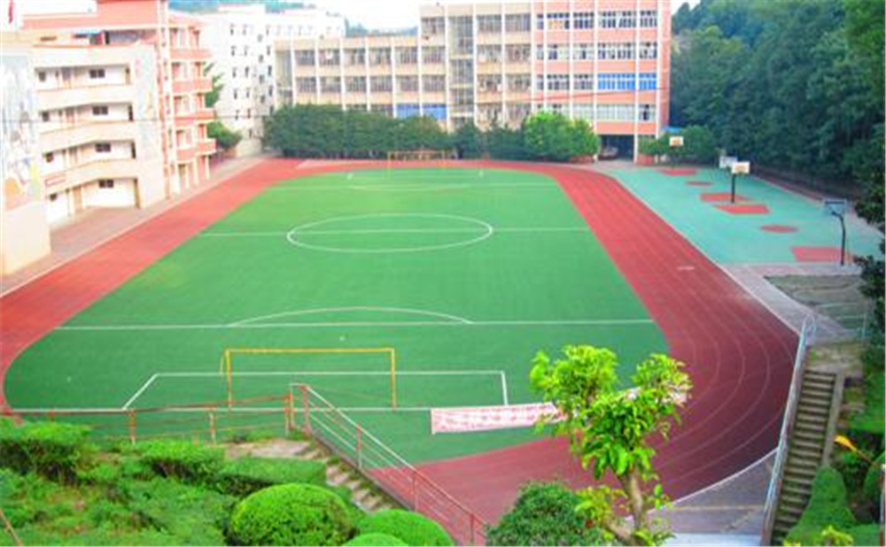簡陽實(shí)驗(yàn)中學(xué)的高中住宿怎么樣？