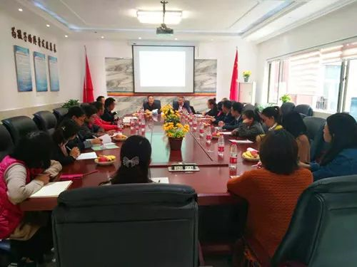 成都鐵路中學(xué)的錄取分?jǐn)?shù)線是多少？
