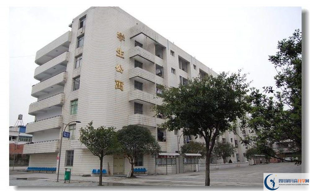 2020邛崍二中的升學(xué)率有多少？