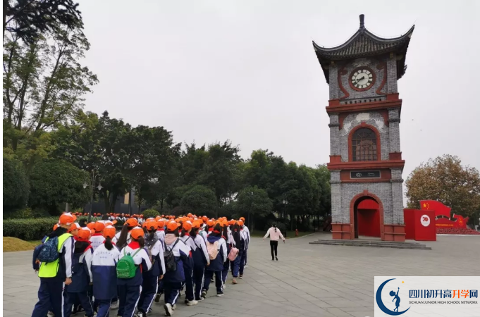 大邑中學(xué)高中本部的錄取分?jǐn)?shù)是多少？
