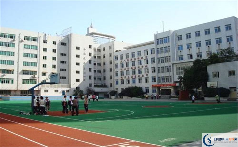 成都市西北中學(xué)的高中好不好？