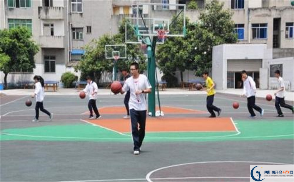 成都市太平中學(xué)的高中好不好？