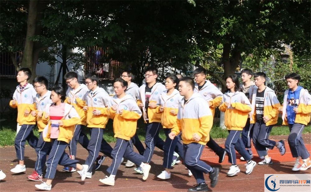 洛帶中學(xué)的老師好不好？