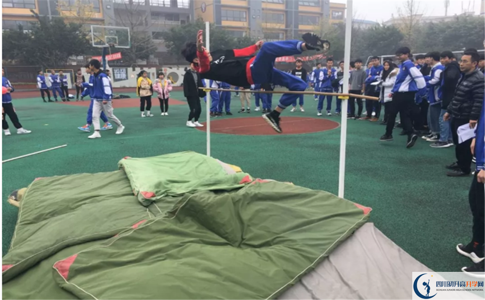 仁壽華達高中的宿舍好不好？