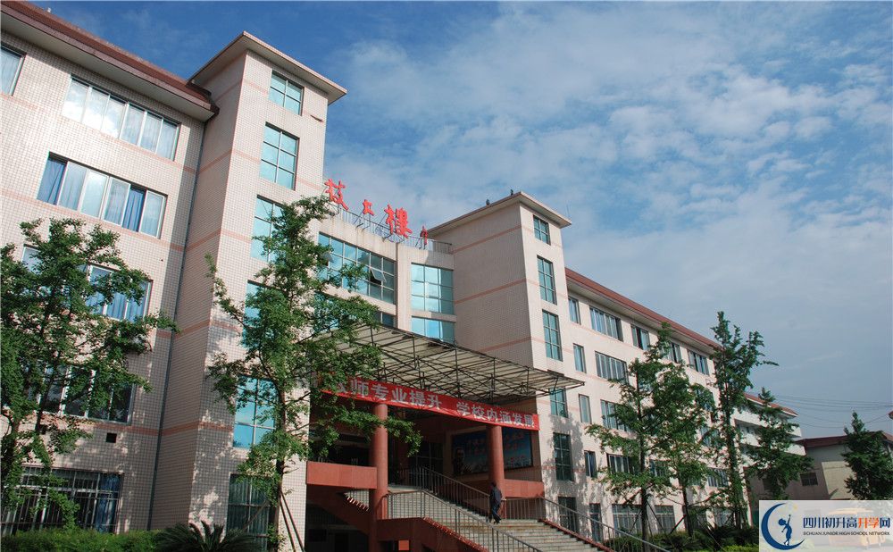 雙流中學高中歷年來的分數(shù)線是多少？