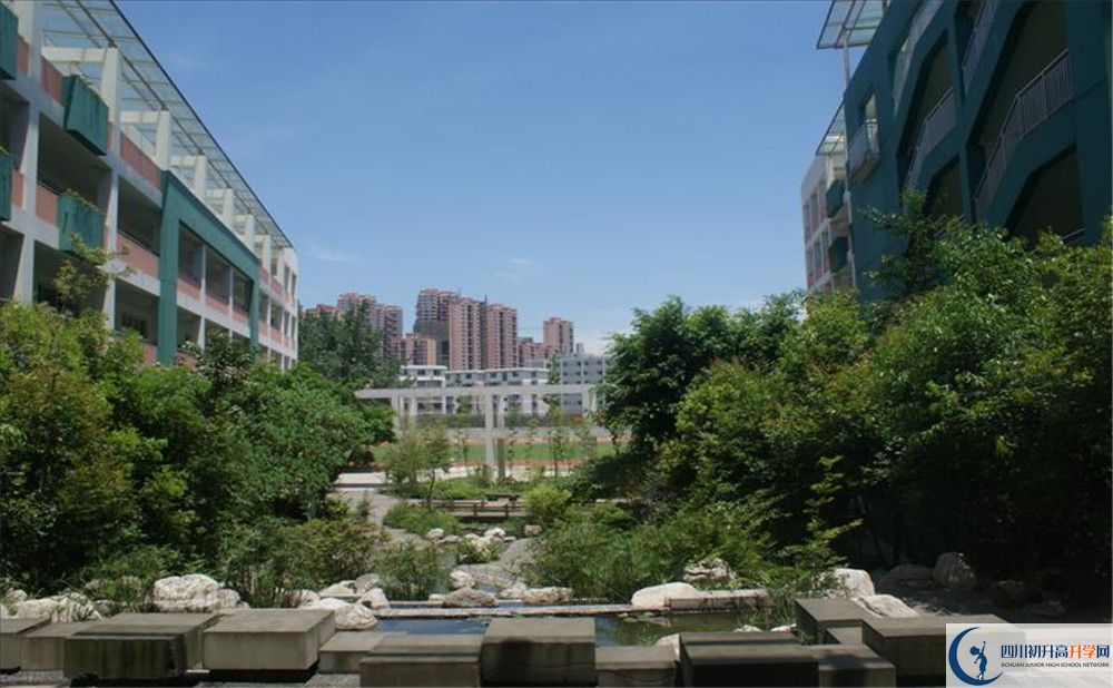 四川師范大學(xué)附屬中學(xué)2020年高中部入學(xué)條件是什么？