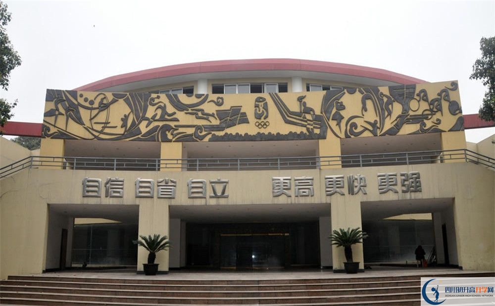 成都外國(guó)語(yǔ)學(xué)校2020年清華北大錄取學(xué)生有多少？