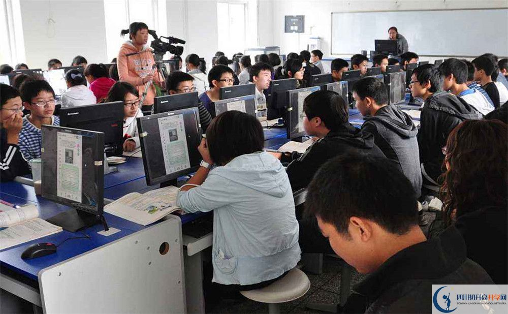 彭州一中初升高向外地招生嗎？