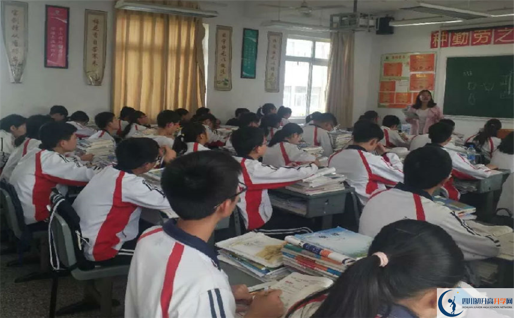 濛陽中學(xué)平行班與實驗班差多少？