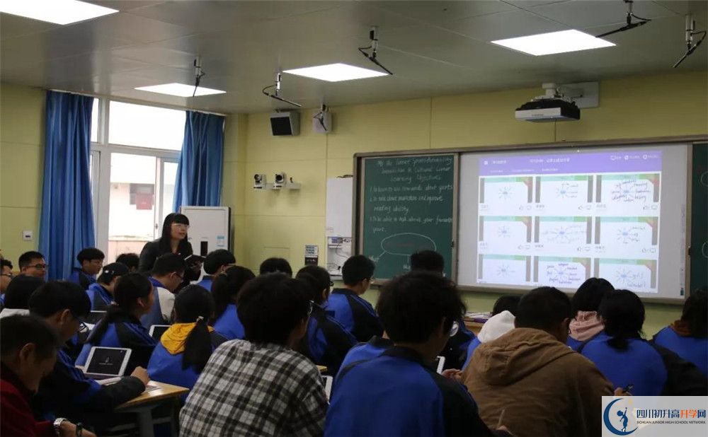 成都市籍田中學(xué)高中分班考試難嗎？