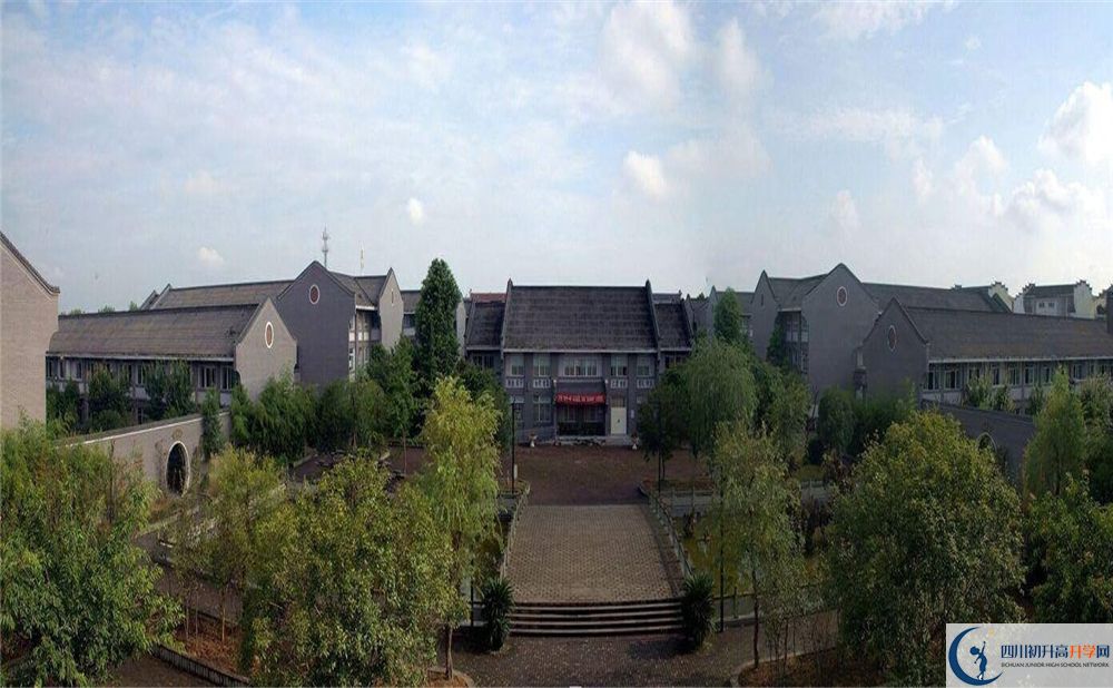 安仁中學(xué)平行班中考重點(diǎn)率是多少？