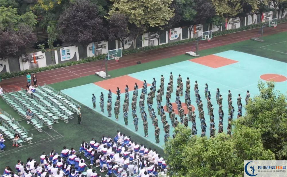 成都大學附屬中學2020年高考人數(shù)是多少？