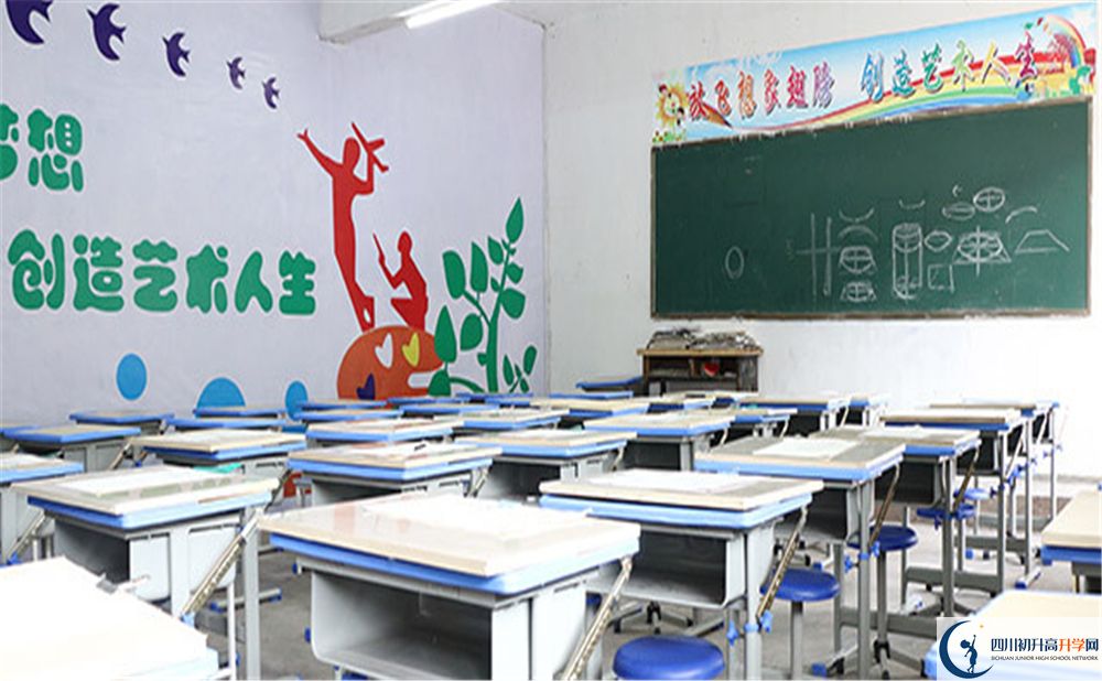 2020年長寧縣培風(fēng)中學(xué)初升高考試時(shí)間是否有調(diào)整？