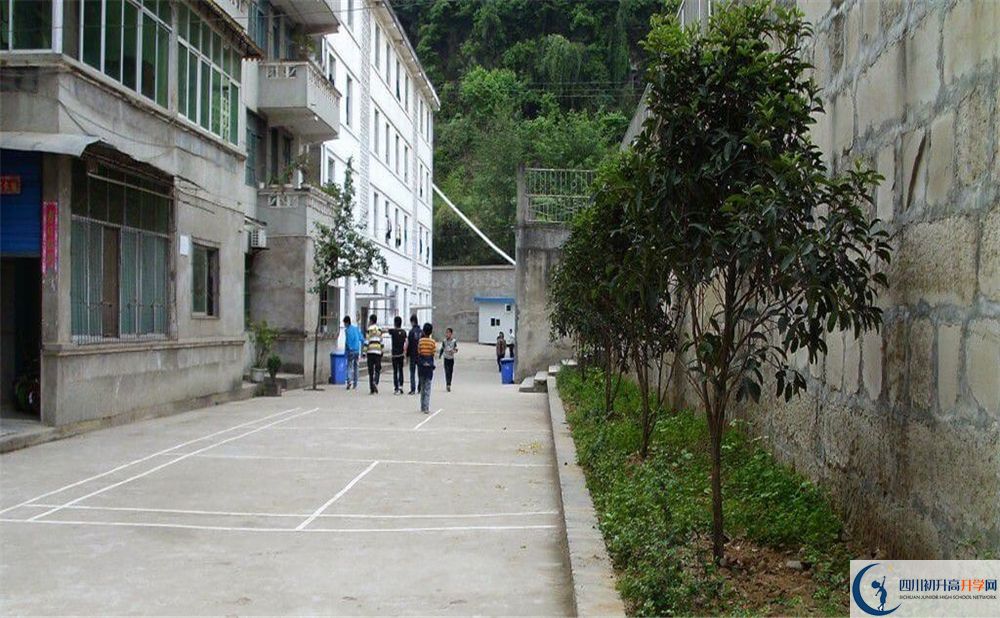 2020玉山中學(xué)中考錄取時(shí)間怎么調(diào)整？