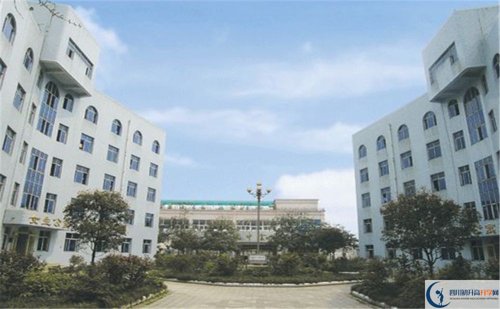 四川省彭州中學2020年排名高不高？
